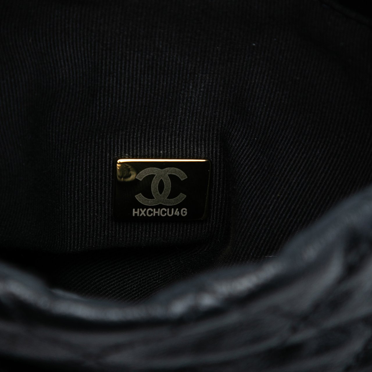Chanel Braided Velvet Goatskin Drawstring Bucket Zwart