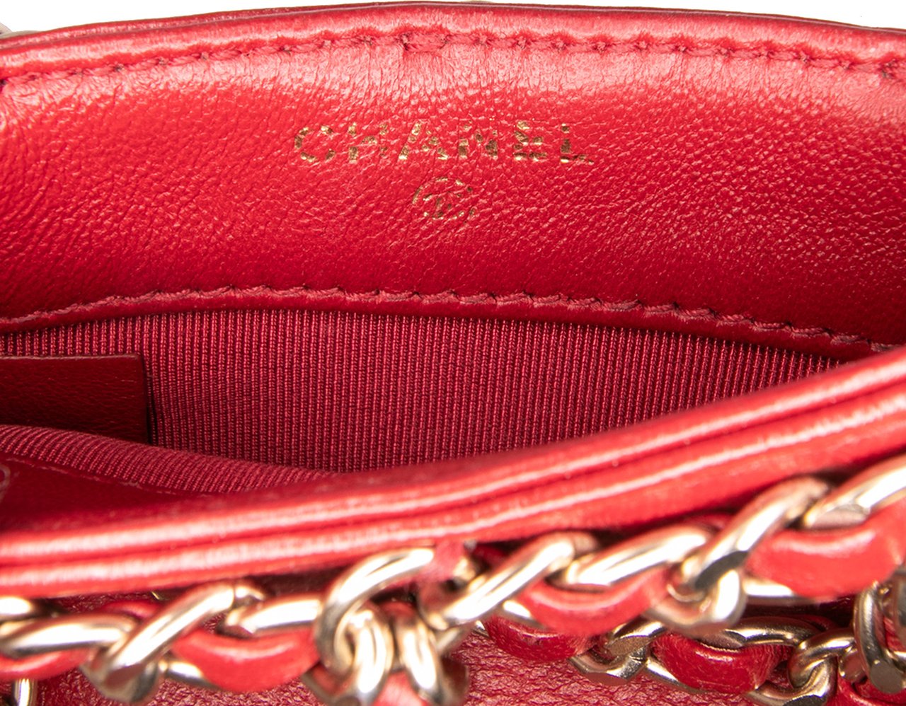 Chanel Lambskin Tech Me Out Clutch With Chain Rood