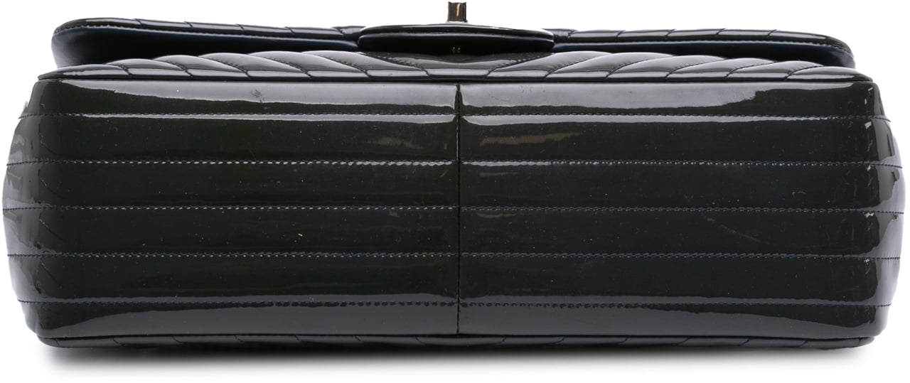 Chanel Jumbo Classic Chevron Patent Double Flap Blauw