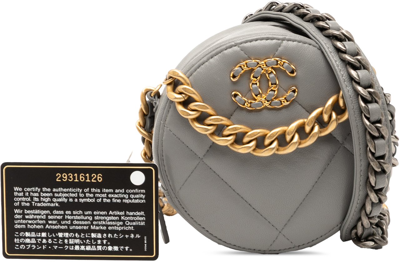 Chanel Lambskin 19 Round Clutch with Chain Grijs