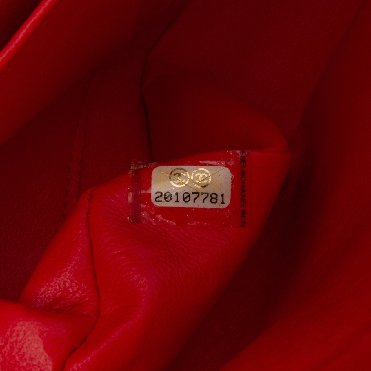 Chanel Medium Classic Velvet Double Flap Rood