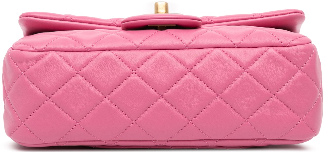 Chanel Mini Rectangular Classic Lambskin Pearl Crush Single Flap Roze