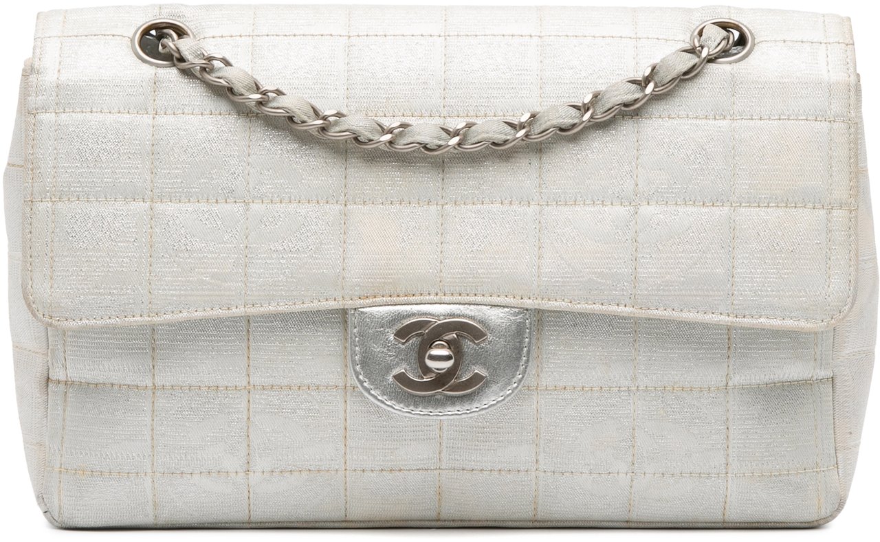 Chanel New Travel Line Medium Metallic Nylon Single Flap Zilver