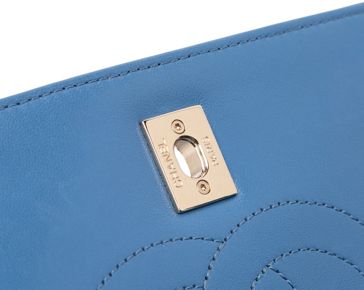 Chanel Small Quilted Lambskin Trendy CC Flap Blauw