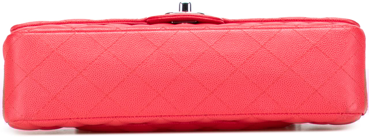 Chanel Medium Classic Caviar Double Flap Rood