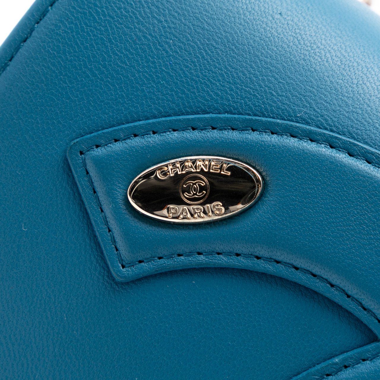 Chanel Lambskin CC Mania Flap Blauw