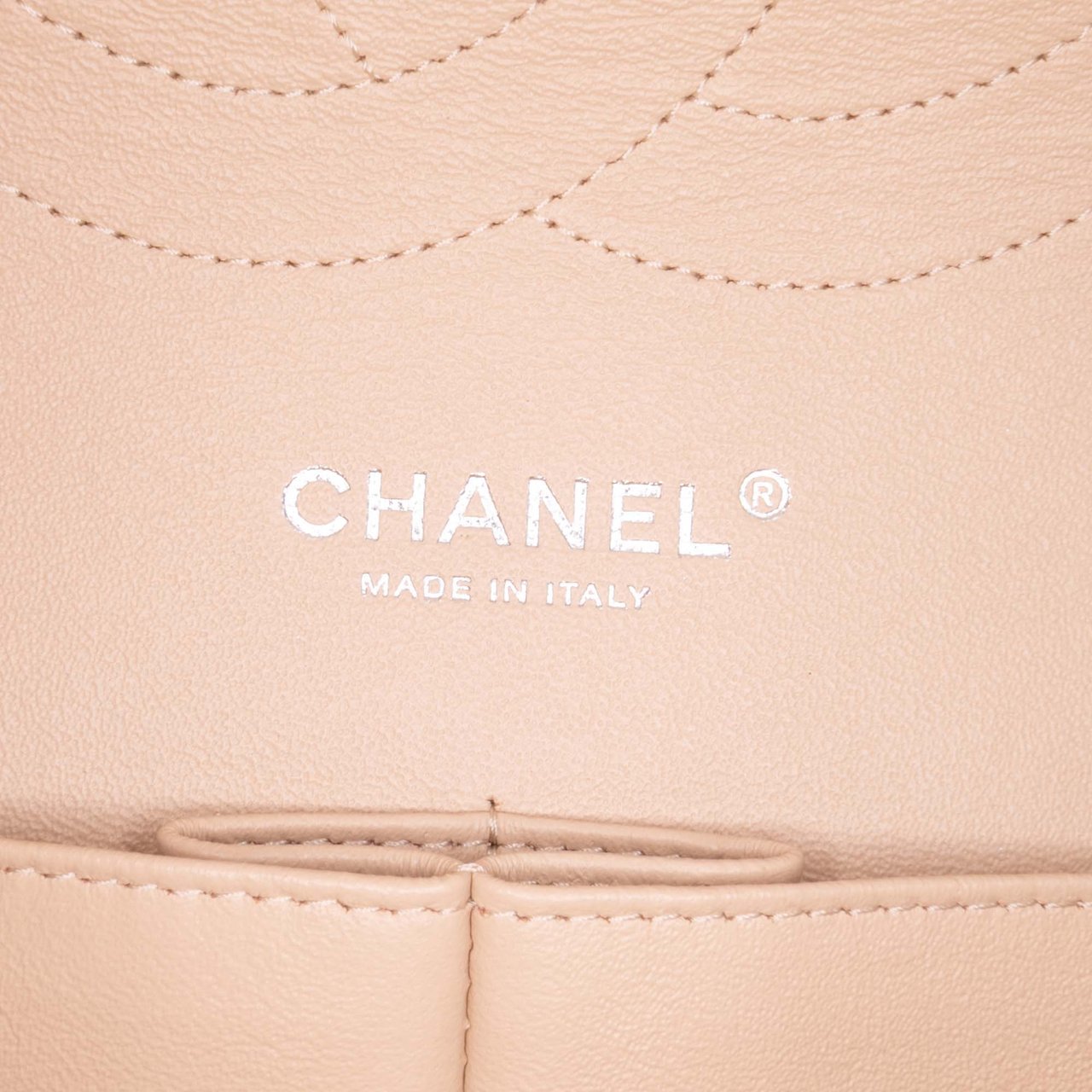 Chanel Jumbo Classic Lambskin Double Flap Bruin