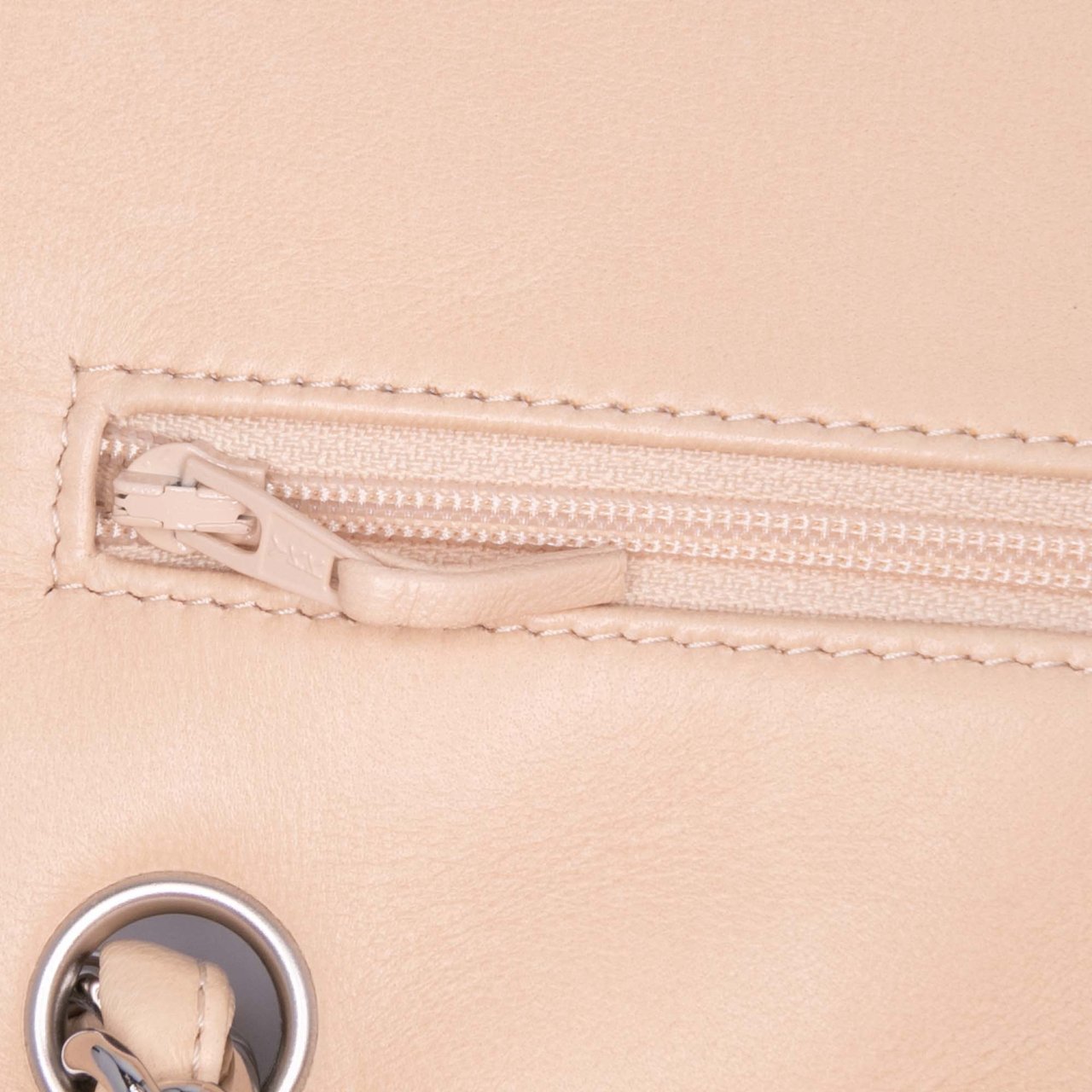 Chanel Jumbo Classic Lambskin Double Flap Bruin