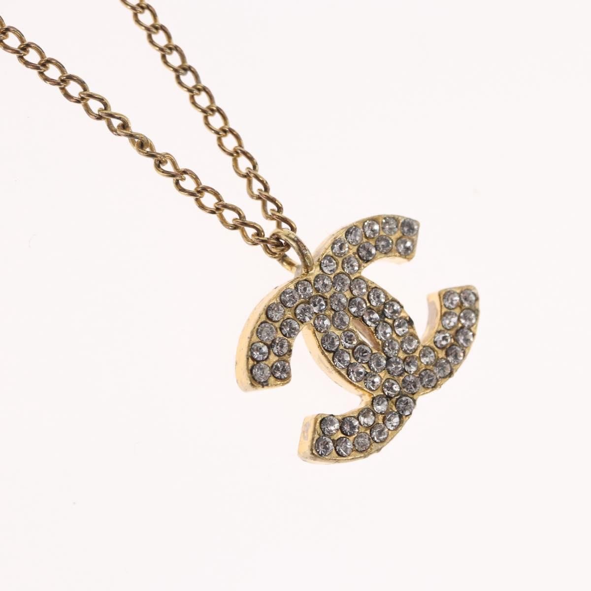 Chanel Chanel CC Pendant Necklace Metal with Faux Pearls Goud