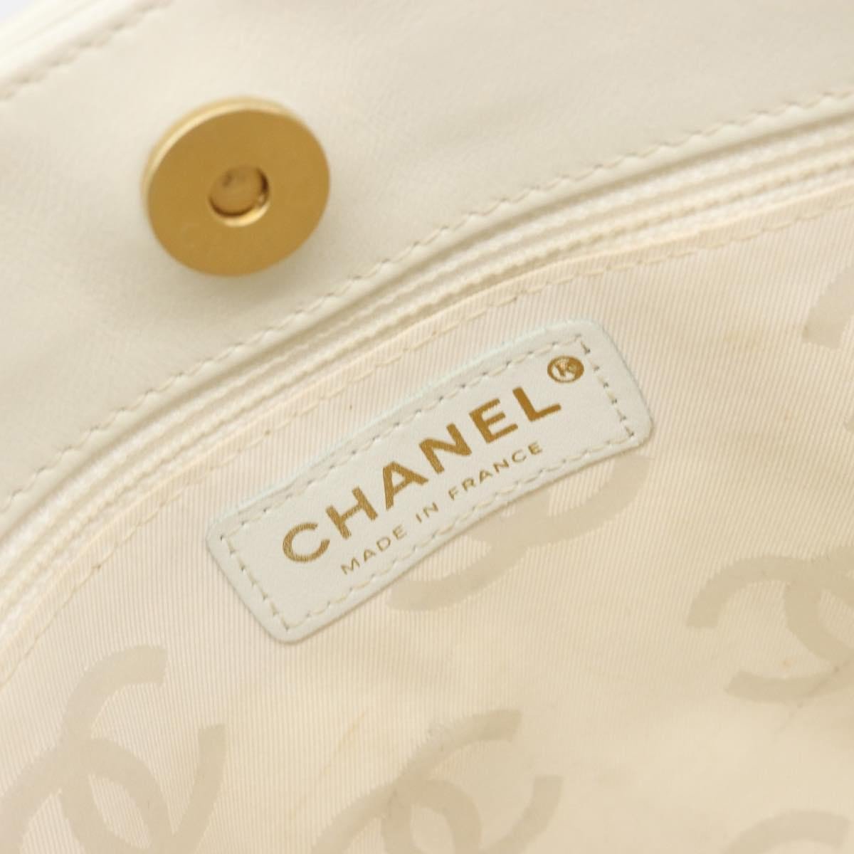 Chanel Surpique Tote Quilted Leather Small Wit