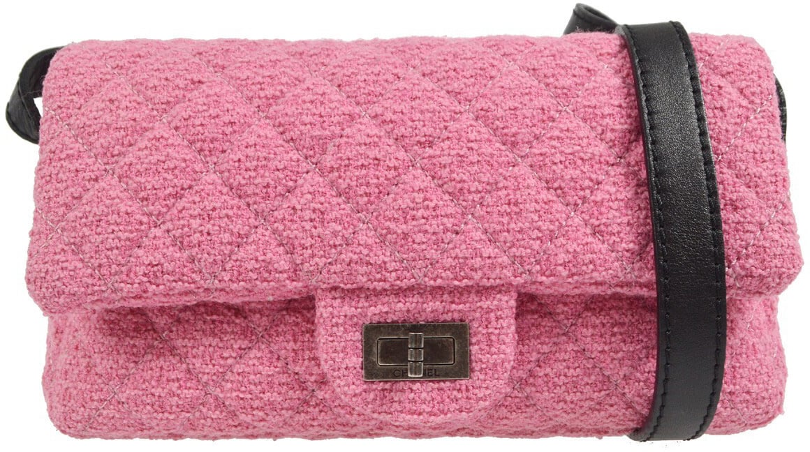 Chanel Chanel Easy Reissue Messenger Flap Bag Quilted Tweed Medium Roze