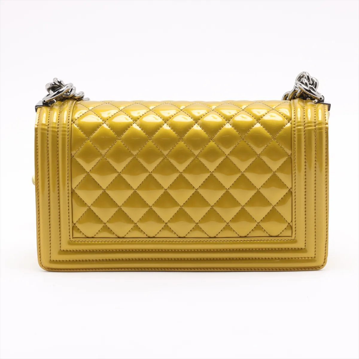 Chanel Boy Flap Patent Leather Old medium (25) Goud