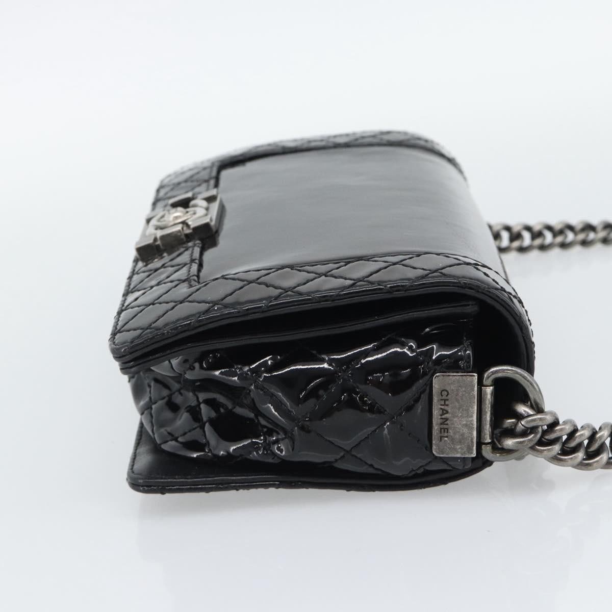 Chanel Boy Flap Patent Leather Old medium (25) Zwart