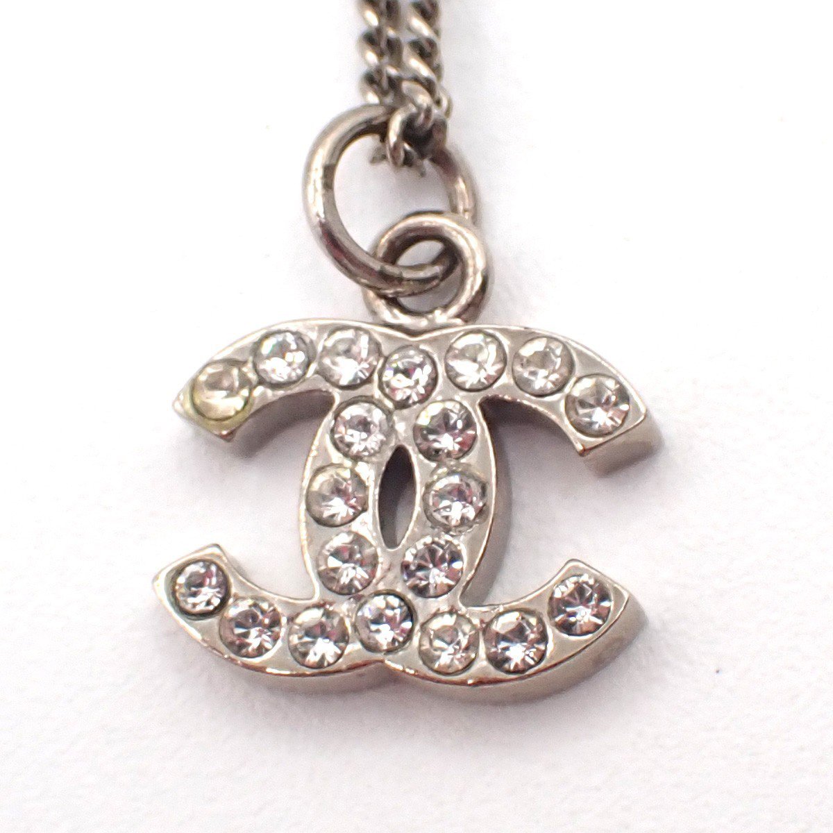Chanel Vintage CC Logo Chain Charm Pendant silver plated Zilver