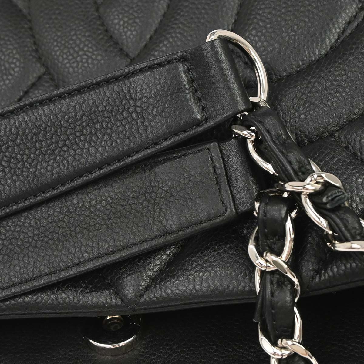 Chanel Timeless CC Expandable Tote Quilted Caviar Large Zwart