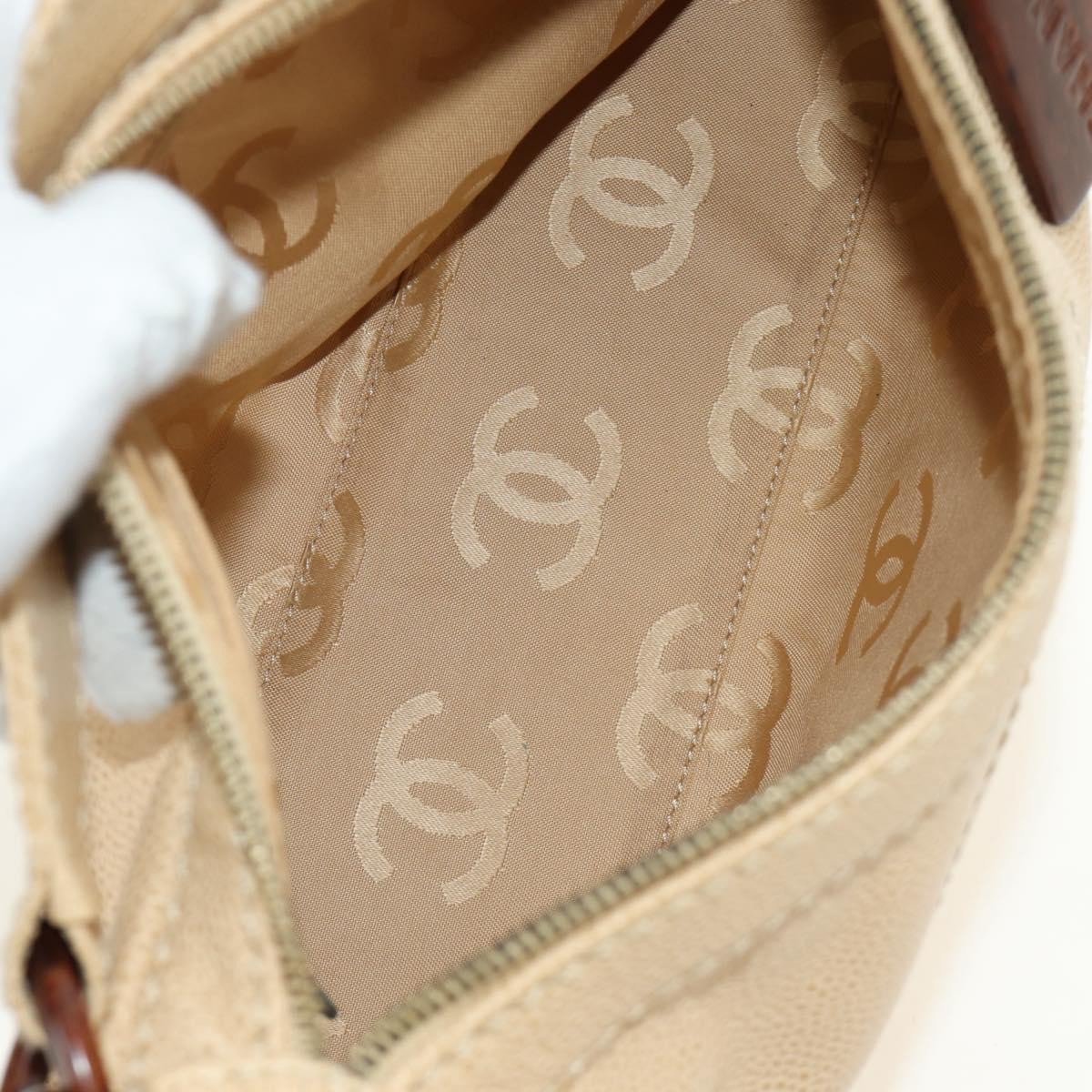 Chanel Vintage CC Resin Chain Caviar Medium Beige