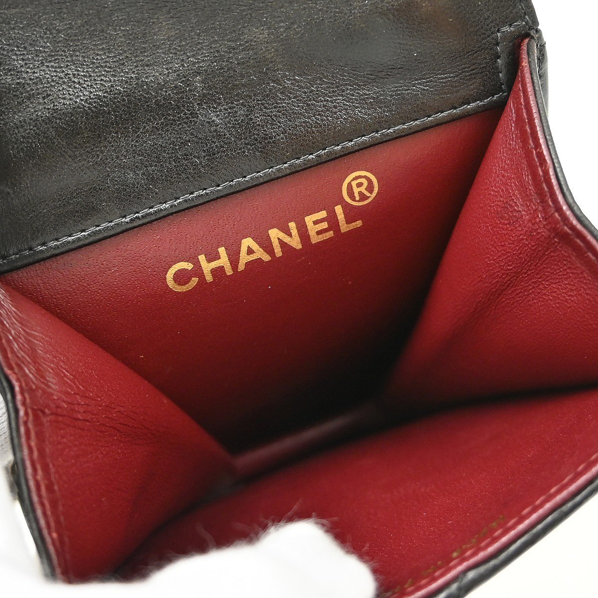 Chanel Vintage Button Waist Bag Quilted Lambskin Zwart