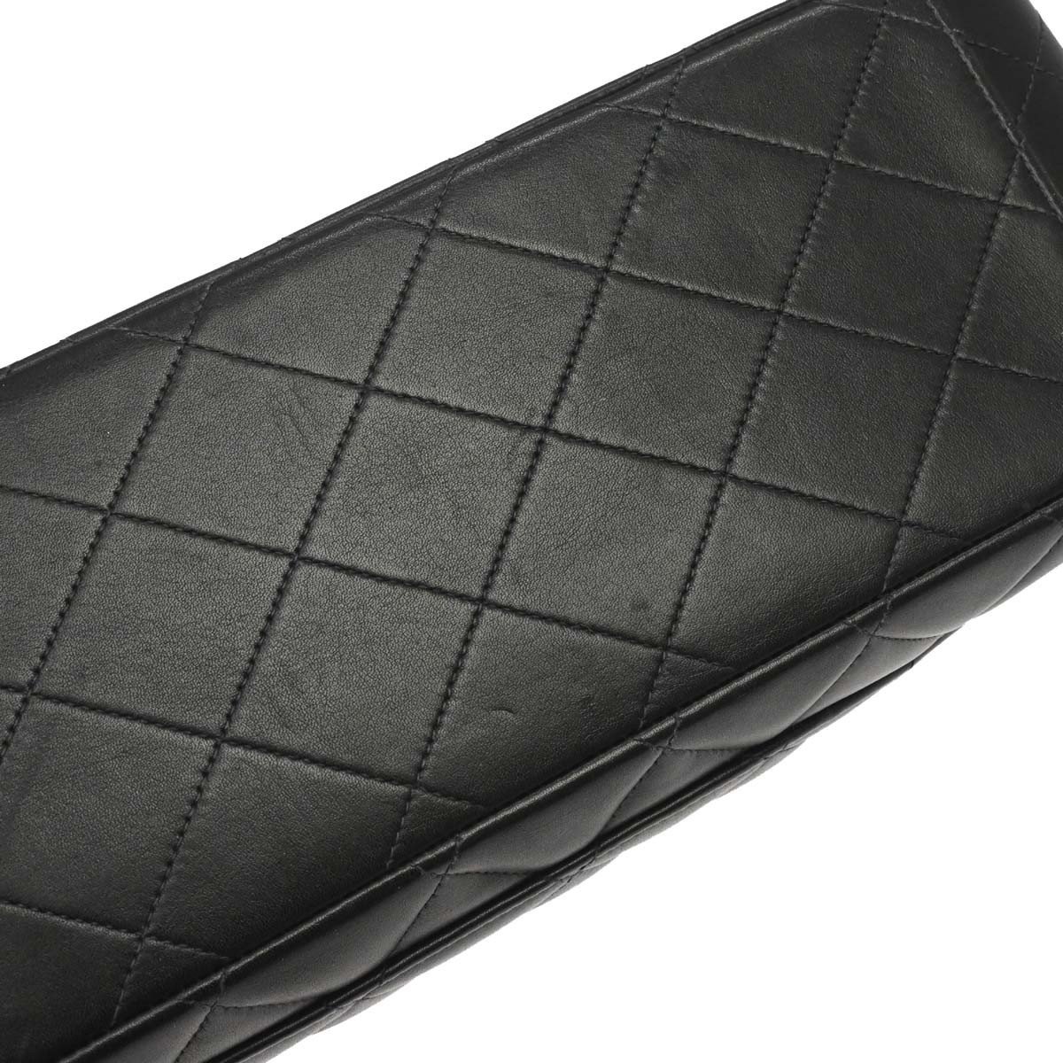 Chanel Vintage CC Chain Flap Shoulder Bag Quilted Lambskin XL Zwart
