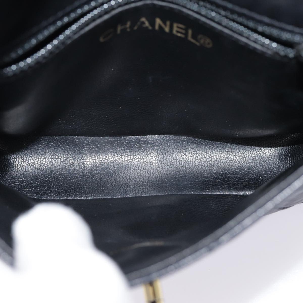 Chanel Chanel Waist Belt Bag Quilted Shiny Calfskin Zwart