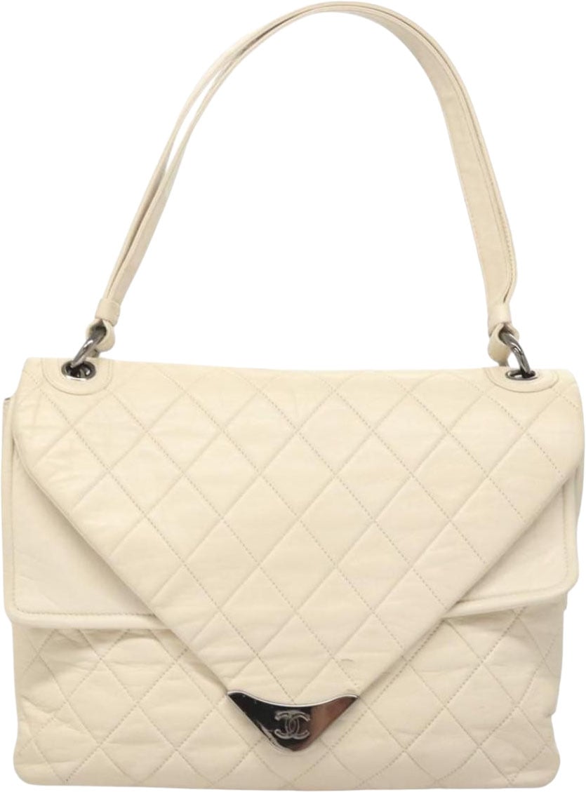 Chanel Padded Envelope Flap Bag Quilted Aged Calfskin Wit