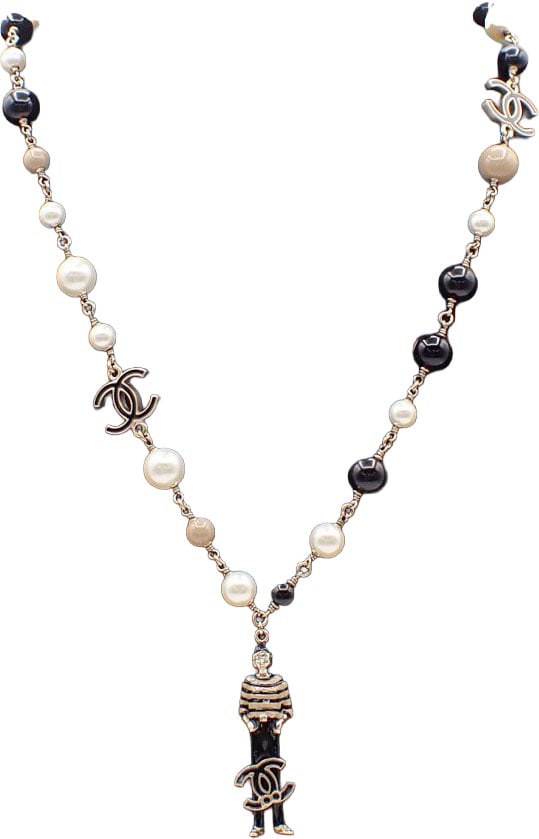 Chanel Chanel CC Coco Mademoiselle Figurine Pendant Necklace Metal with Faux Pearl and Enamel Goud