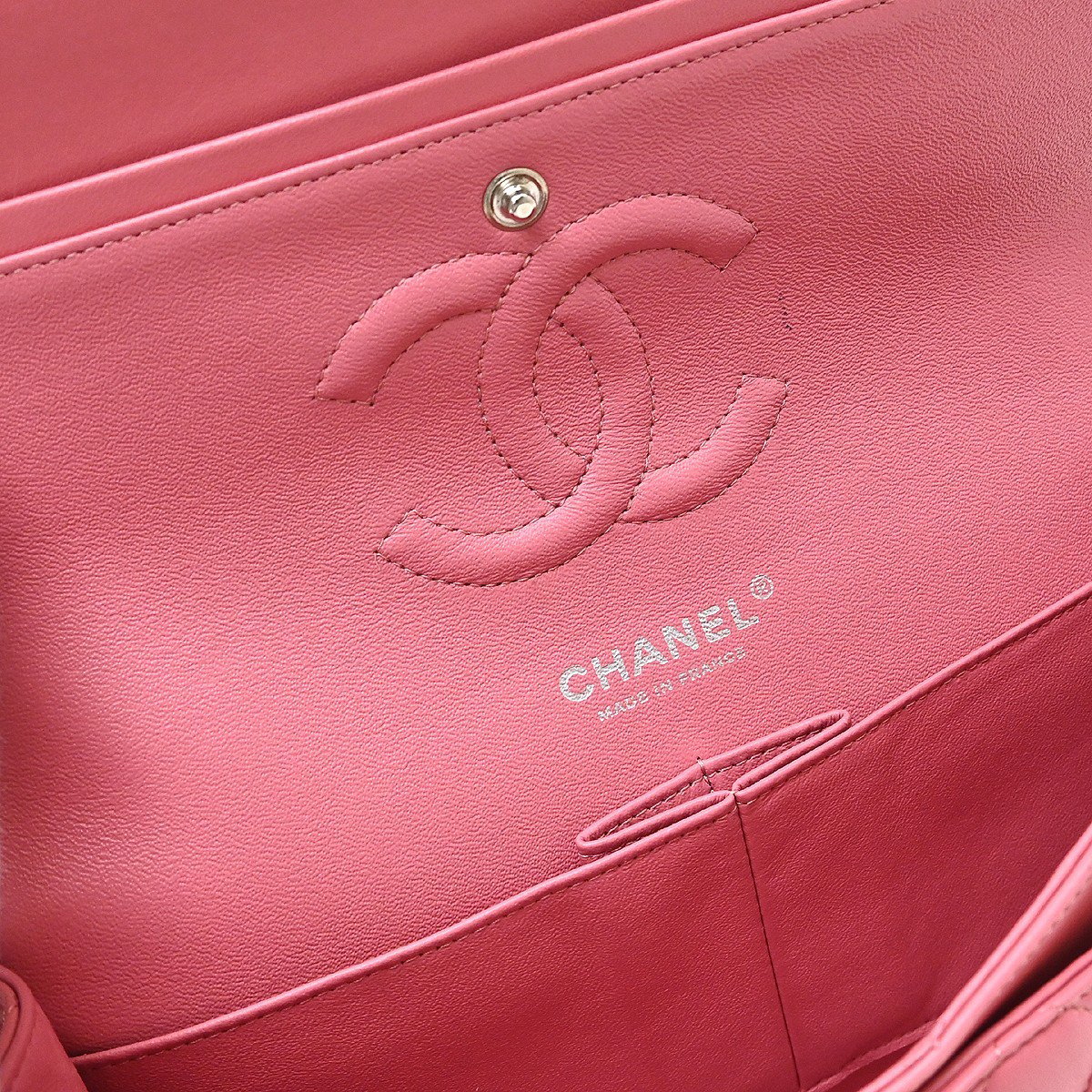 Chanel Timeless - Classic Double Flap Quilted Lambskin Medium Roze