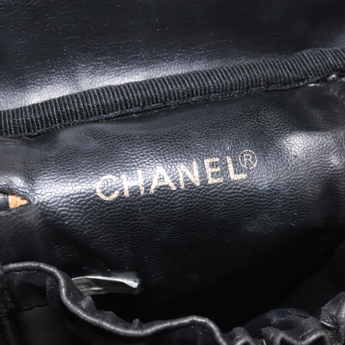 Chanel Chanel Vanity pouch Leather Zwart