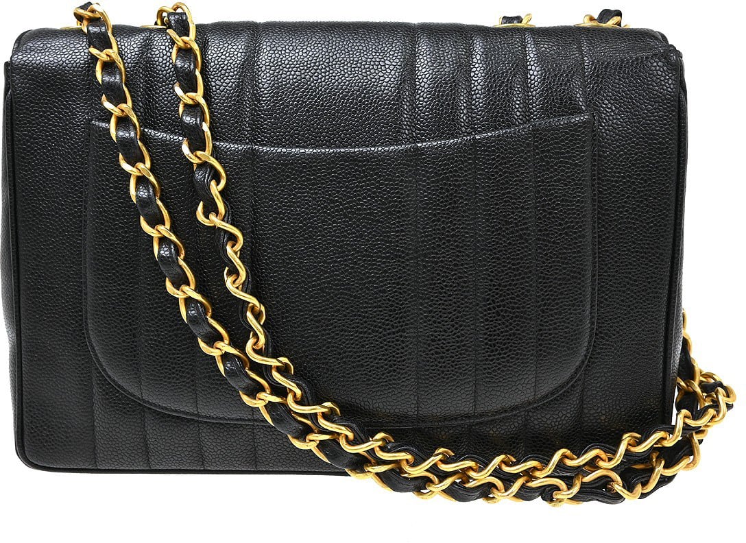 Chanel Classic Flap vertical quilted caviar Jumbo Zwart