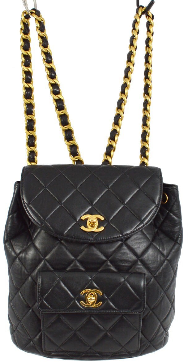 Chanel Chanel Duma Drawstring Backpack Quilted Leather Small Zwart