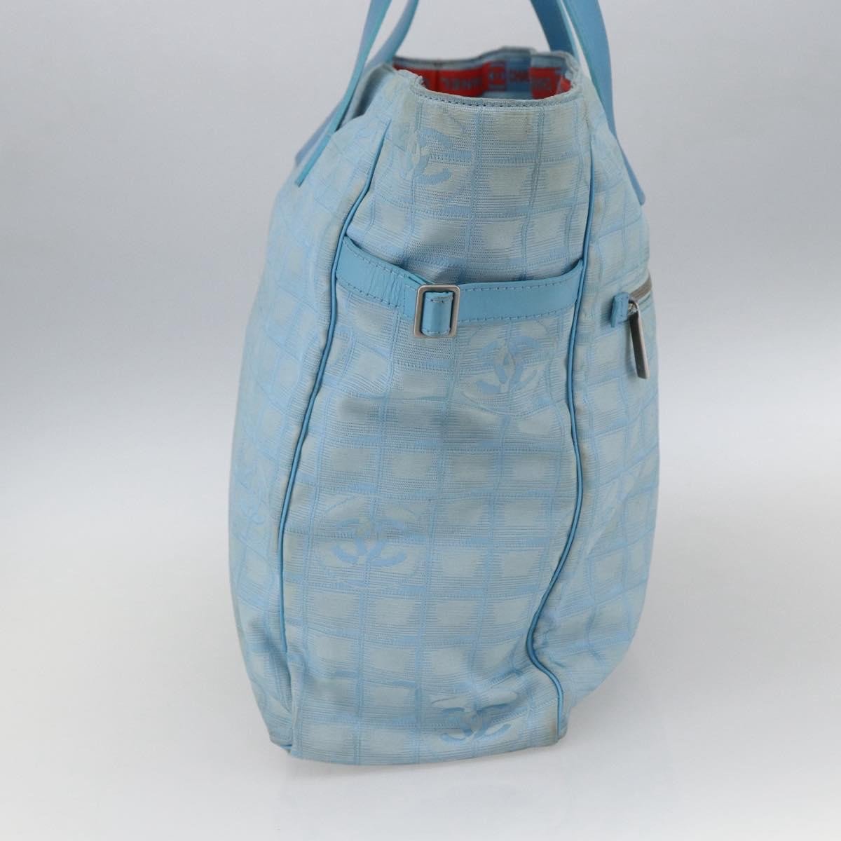 Chanel Chanel Travel Line Tote Nylon XL Blauw