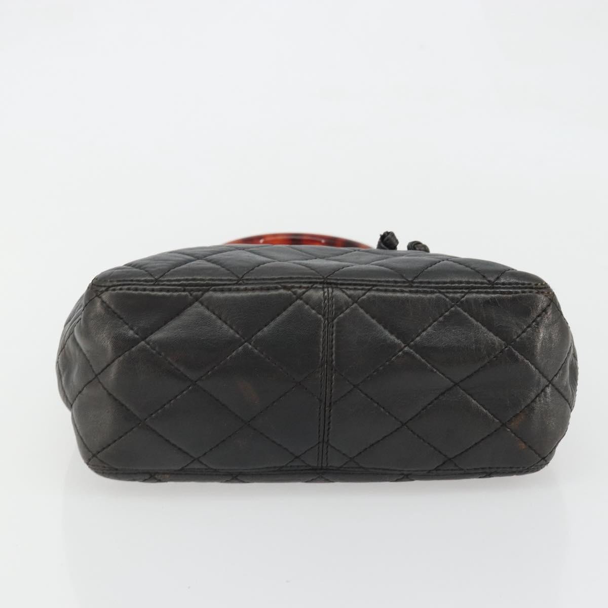 Chanel Chanel Vintage Resin Handle Drawstring Bucket Bag Quilted Lambskin Medium Zwart