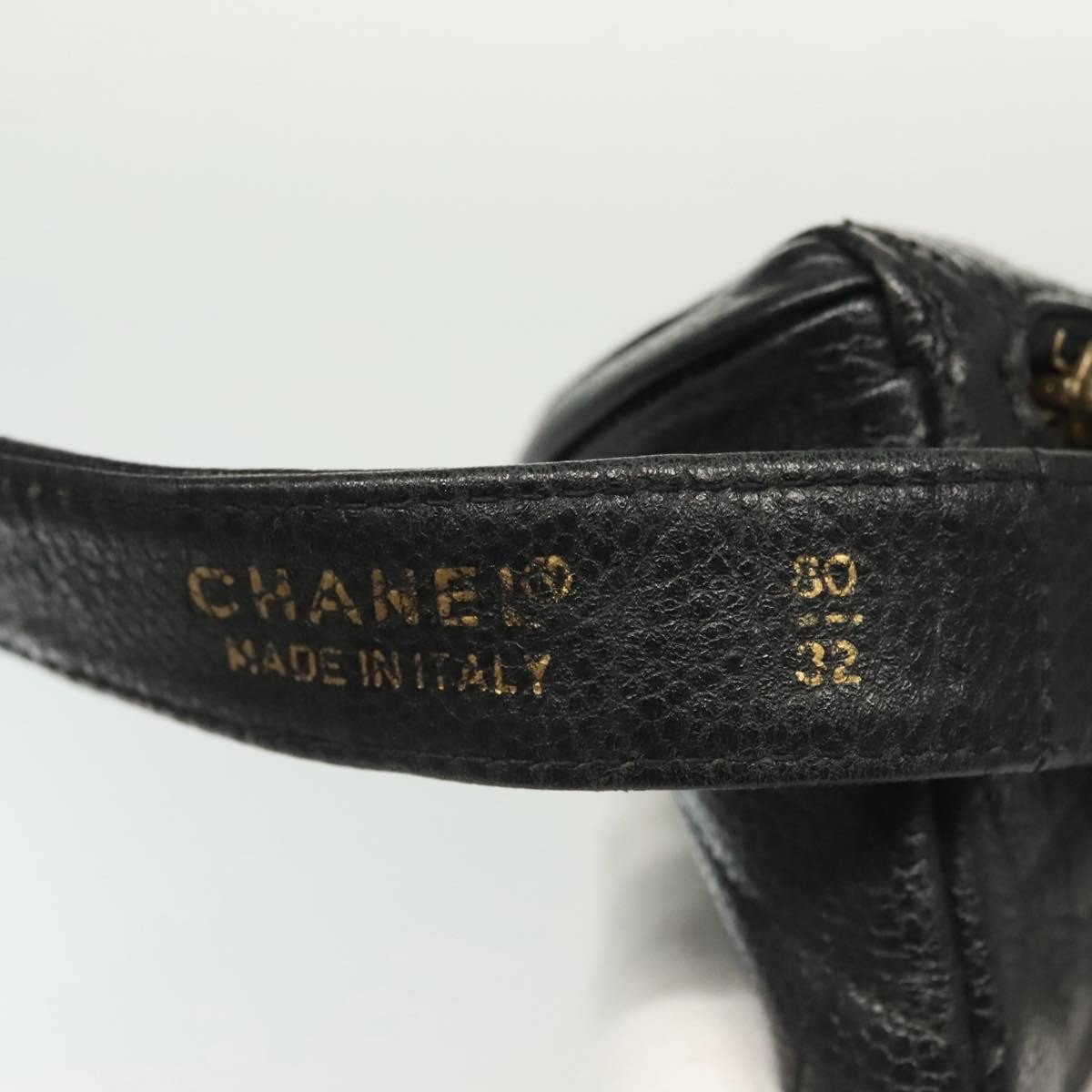 Chanel Chanel Zip Around Belt Bag Quilted Caviar Zwart