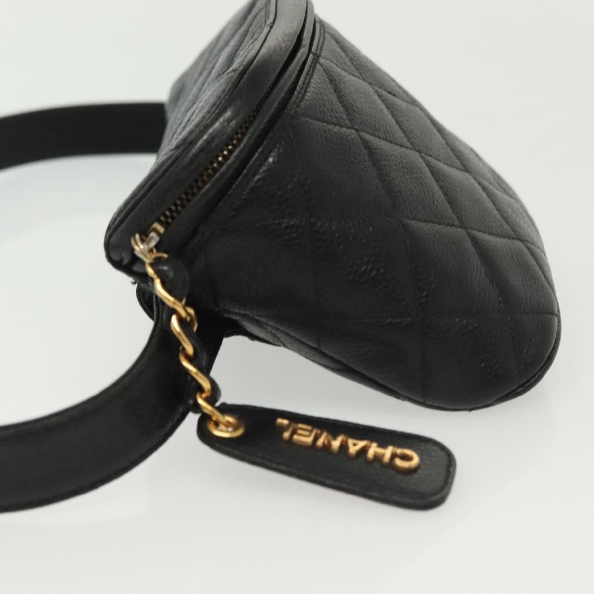 Chanel Chanel Zip Around Belt Bag Quilted Caviar Zwart