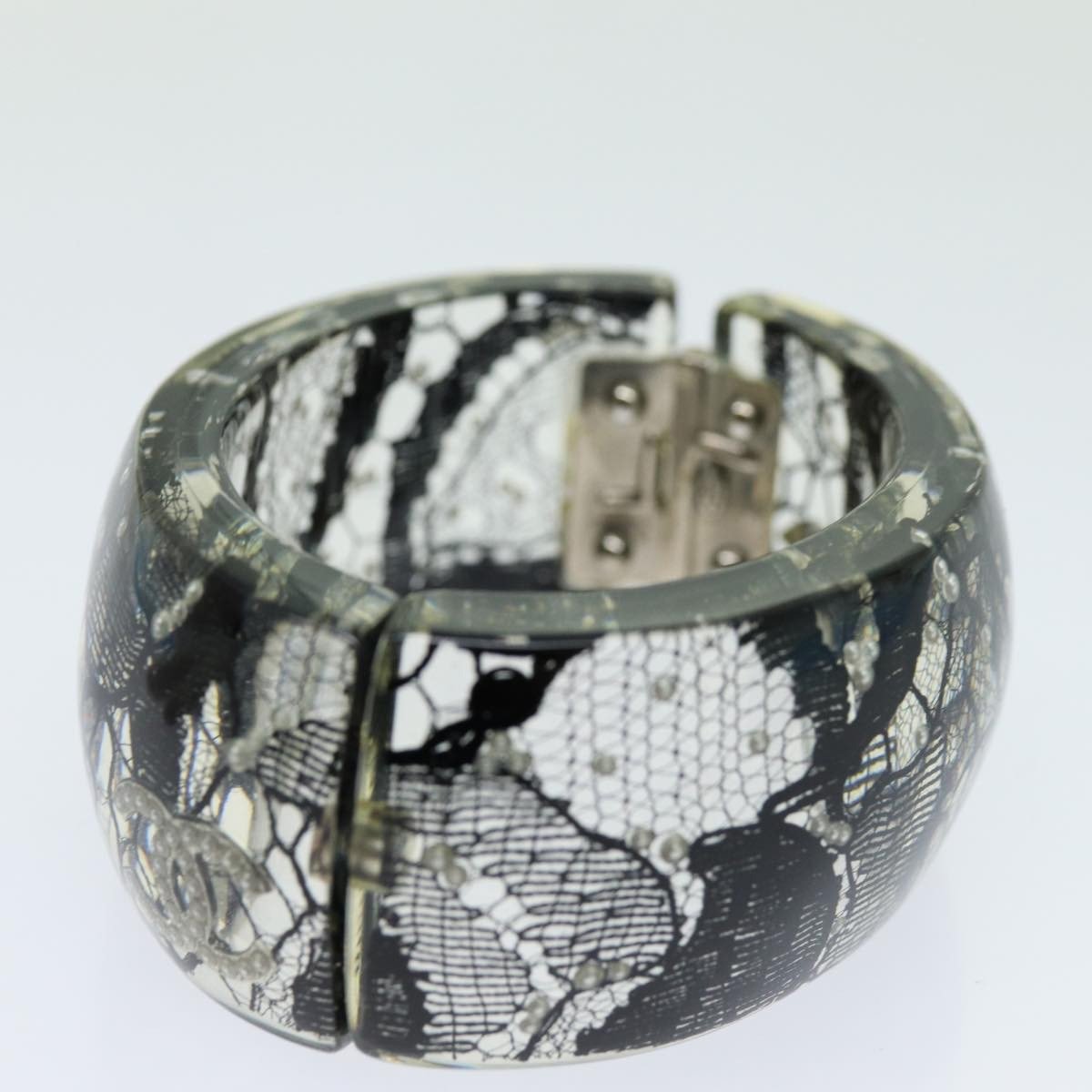 Chanel Chanel CC Hinged Bangle Bracelet Resin with Lace and Faux Pearls Zwart