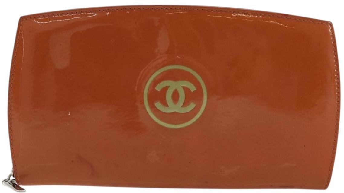 Chanel CC Logo Zip Around Patent Long Oranje