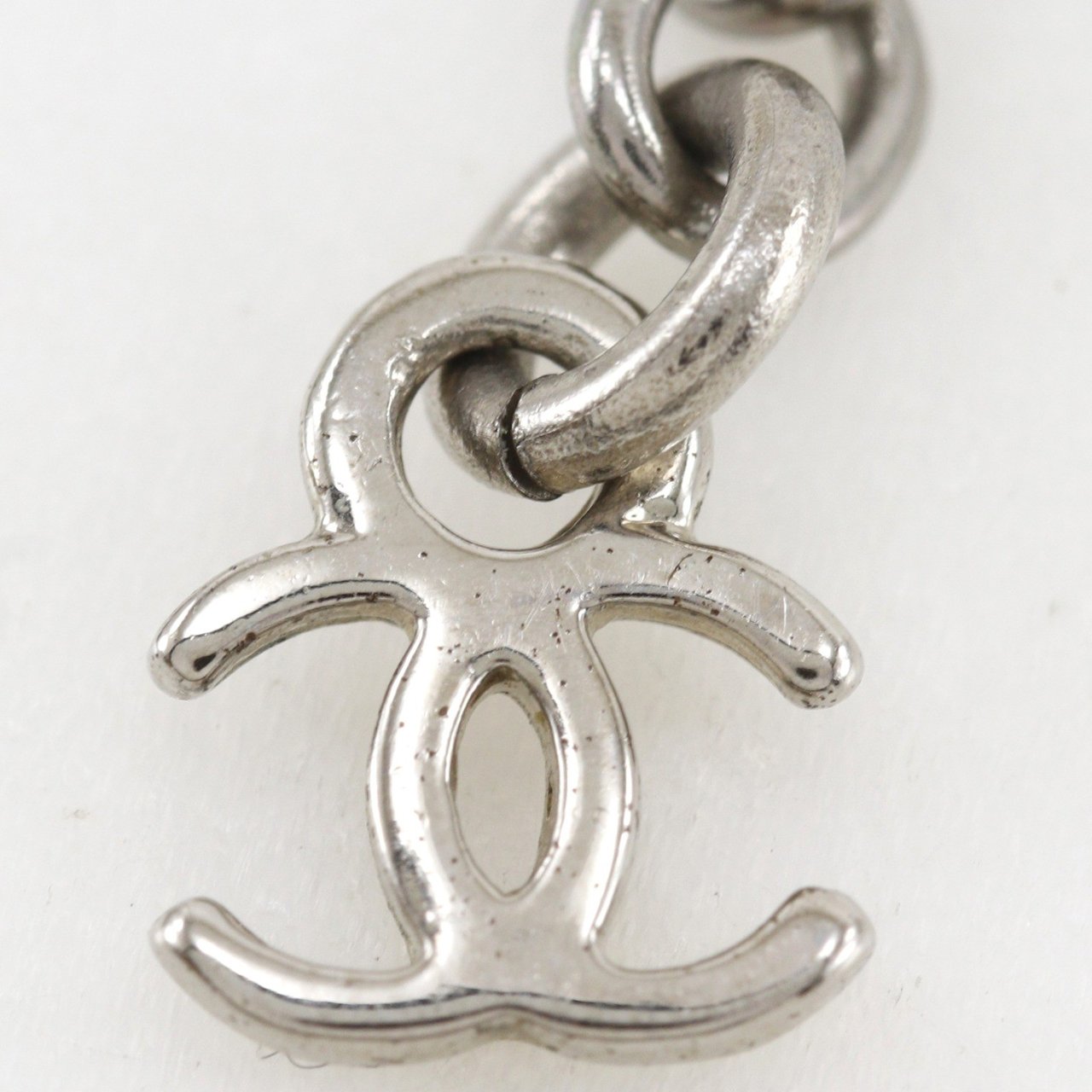 Chanel CC Ball Drop Pendant Metal Zilver