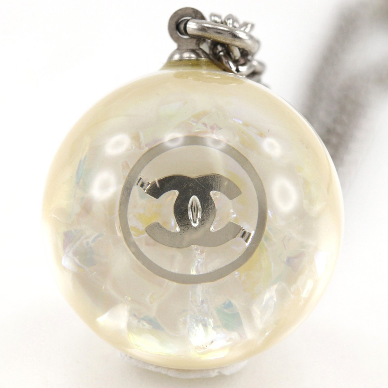 Chanel CC Ball Drop Pendant Metal Zilver