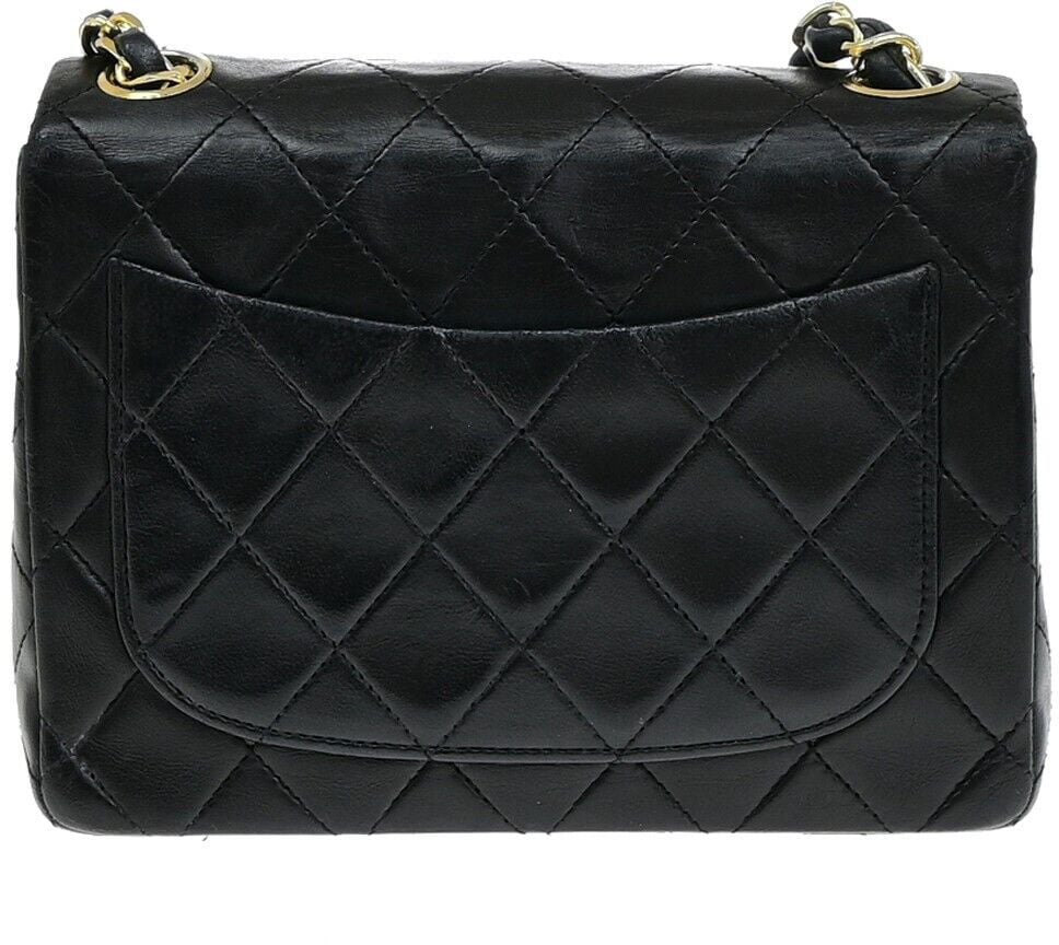 Chanel Chanel Chanel Matelassé Cuir Noir Black leather mini Zwart
