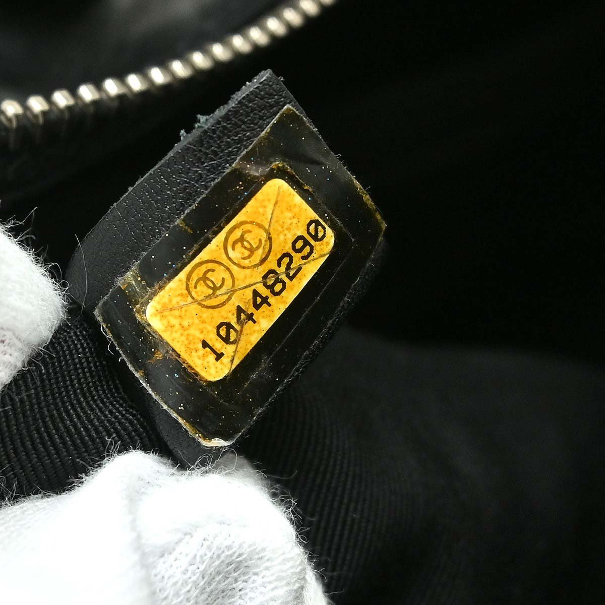 Chanel All Day Long Bowler Chevron Leather Medium Zwart