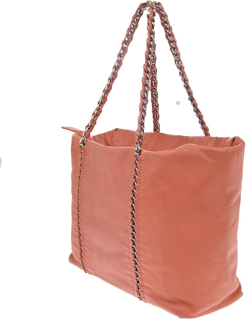 Chanel Chanel Luxe Ligne Zipped Tote Calfskin XL Roze