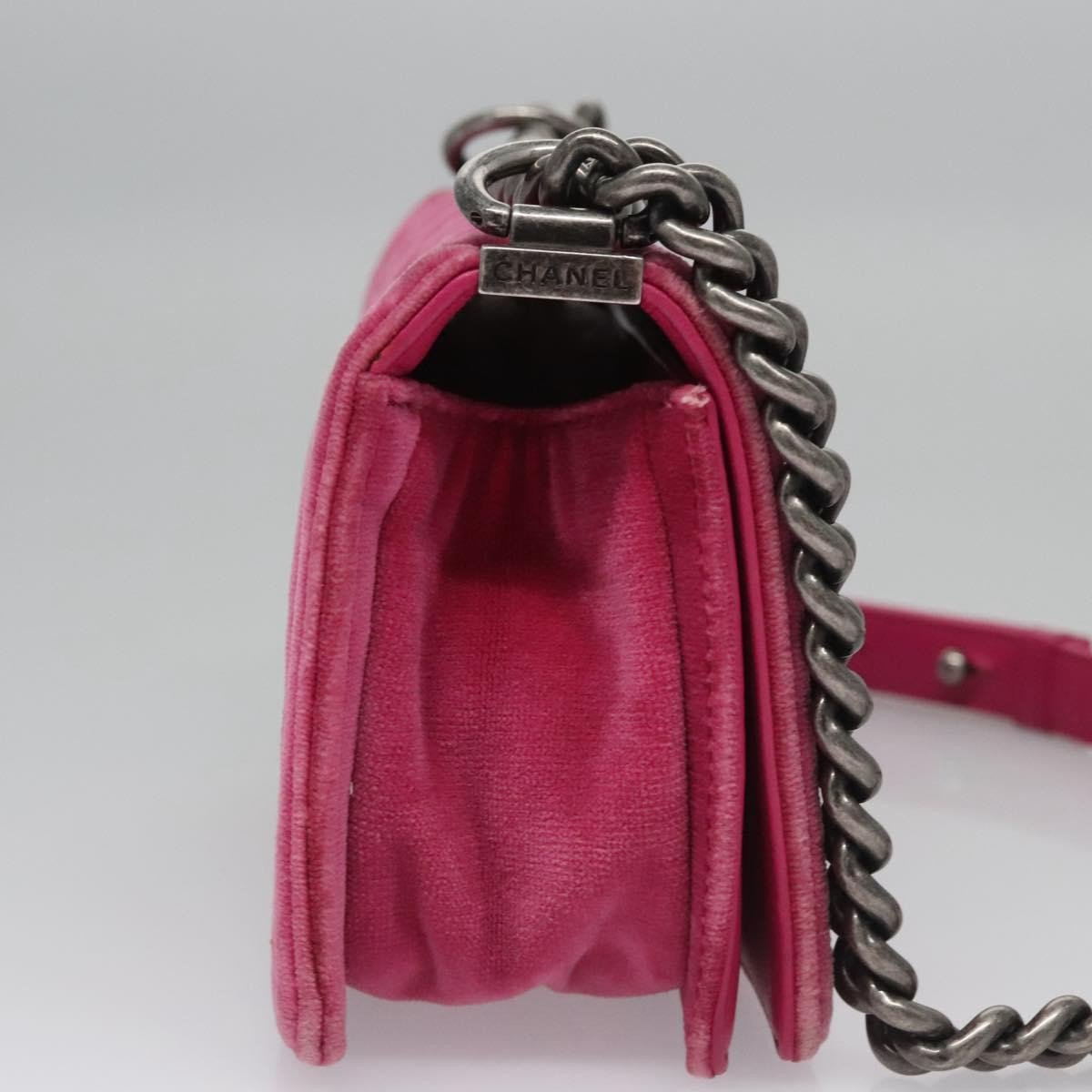 Chanel Chanel Boy Flap Bag Quilted Velvet Old Medium Roze