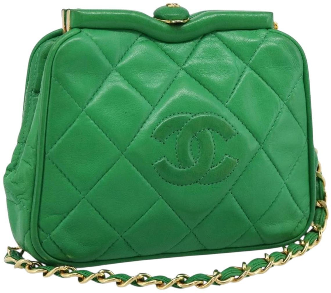 Chanel Coco Mark quilted lambskin Groen