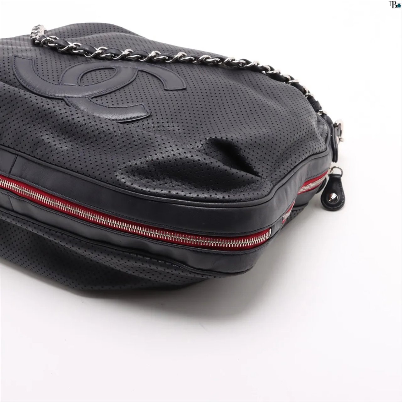 Chanel Chanel Baseball Spirit Hobo Perforated Leather large Blauw