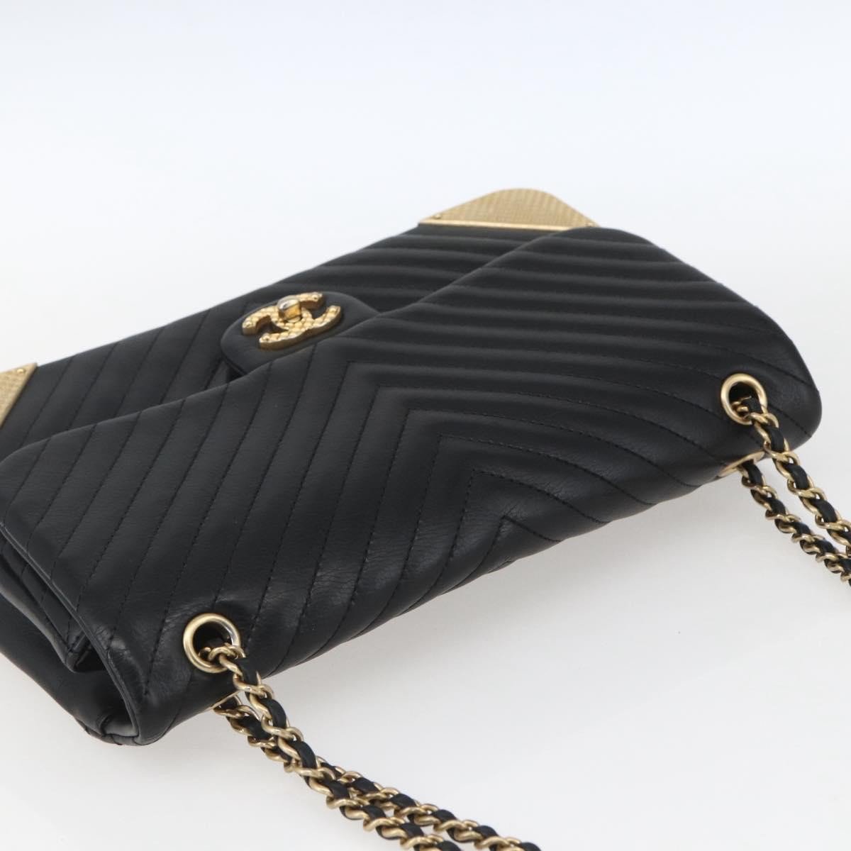 Chanel Double Chevron Flap bag Quilted Leather Medium Zwart