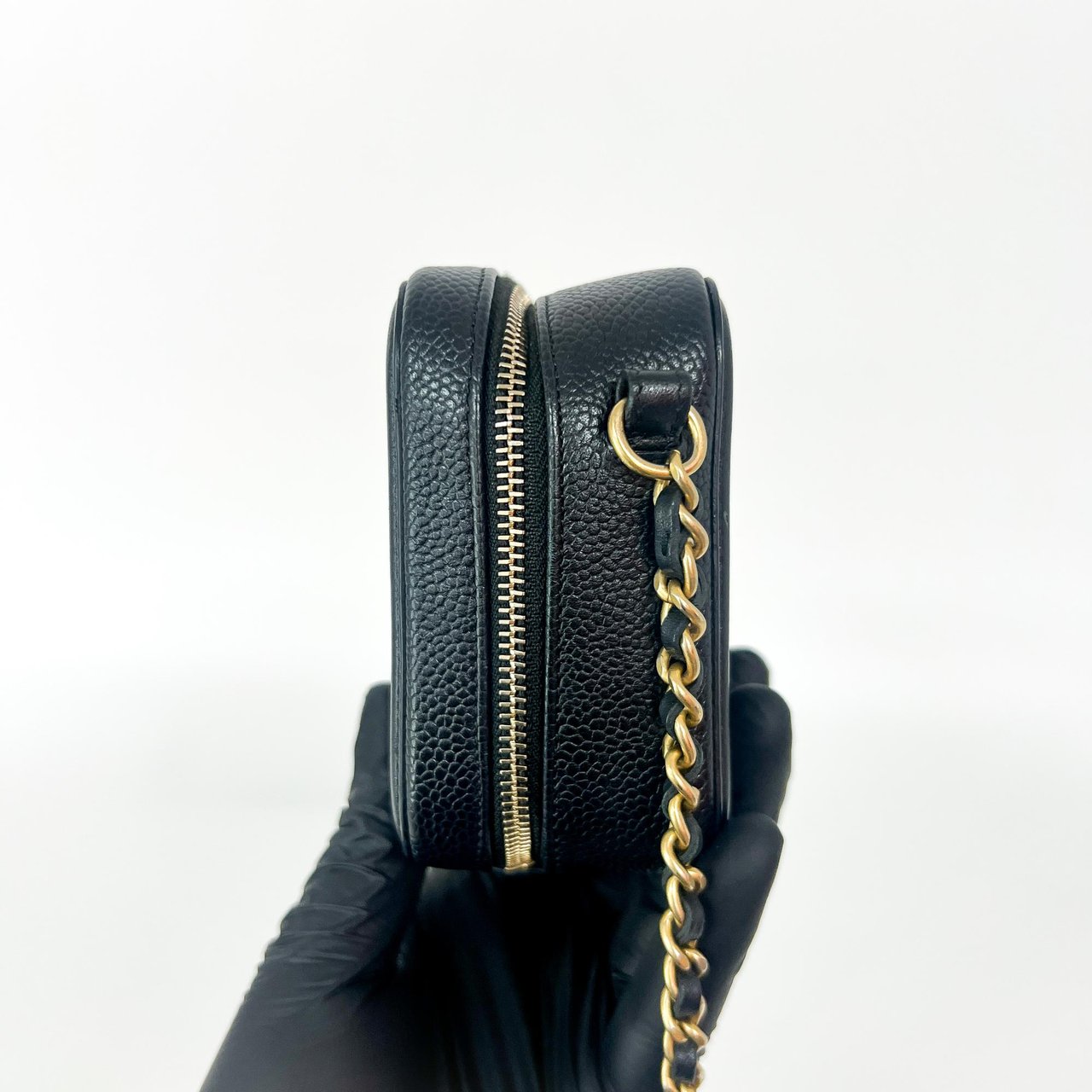 Chanel Chanel Filigree Vanity Case Quilted Caviar Small Zwart