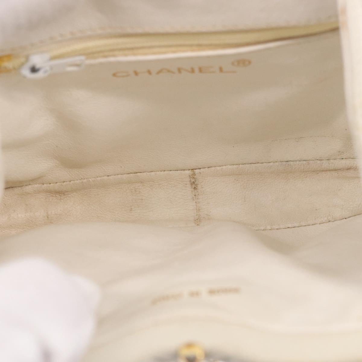Chanel Vintage Diamond CC Tassel Quilted Lambskin Small Wit