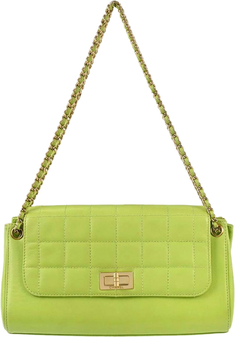 Chanel Chocolate Bar Mademoiselle Lock Chain Quilted velvet Groen