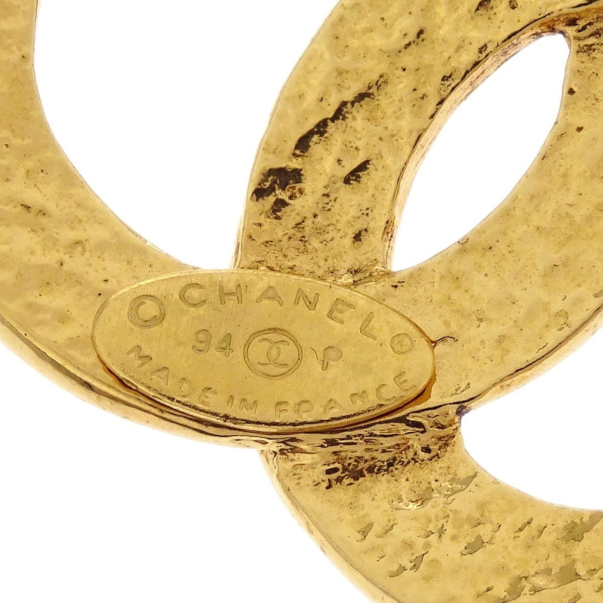 Chanel Chanel Vintage CC Pendent Necklace Plated Metal Goud