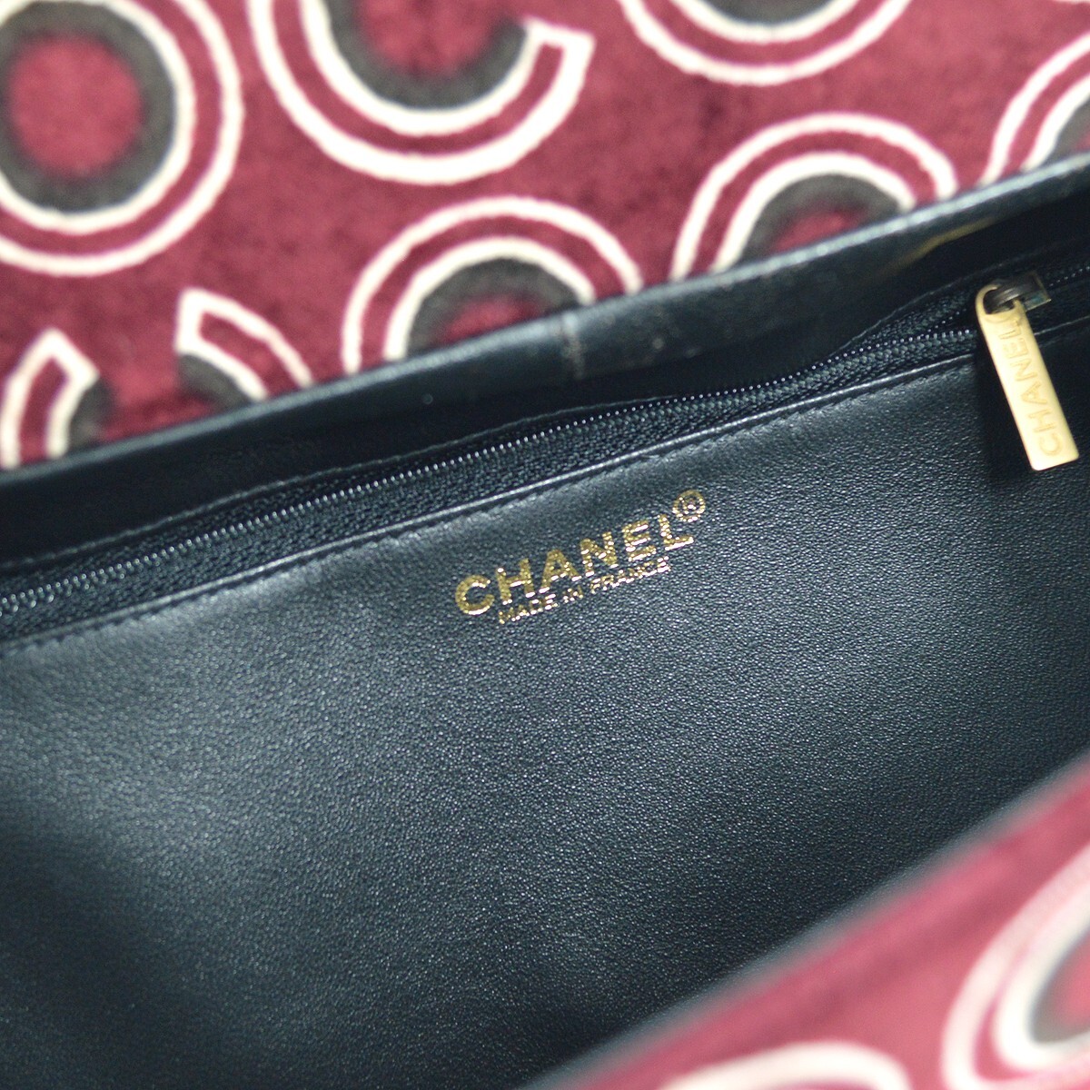 Chanel Chanel CC Top Handle Bag Coco Print Velvet Medium Divers