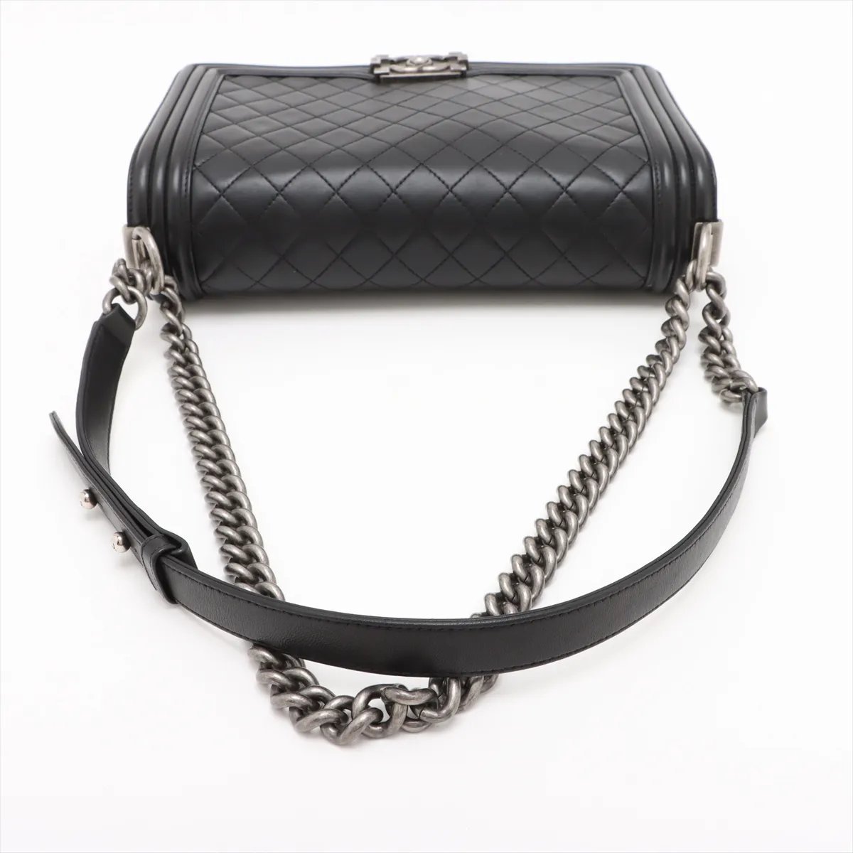 Chanel Boy Flap Quilted Lambskin Large Zwart